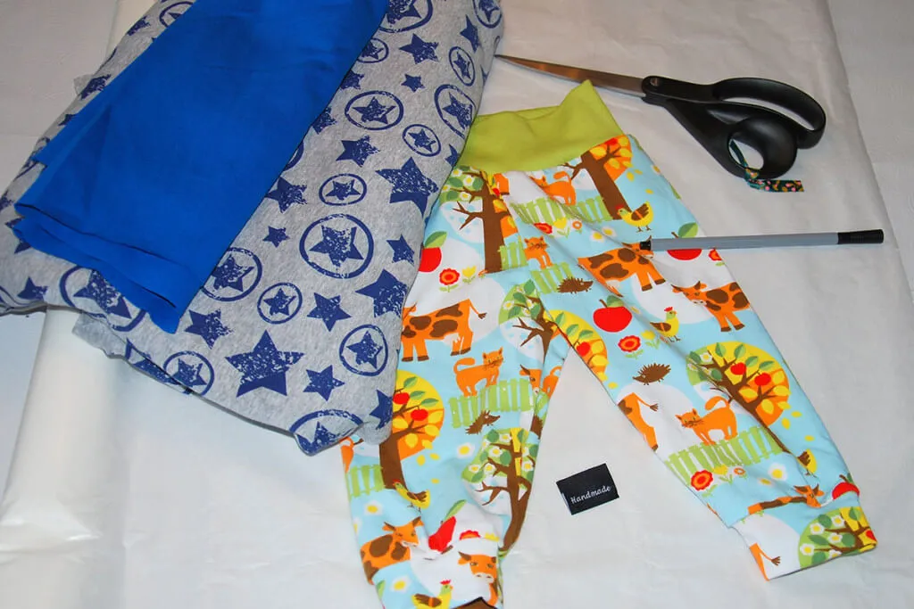 Materialer til baggy baby bukser