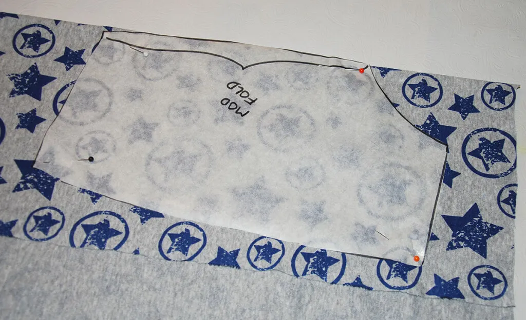 Klip delene til baby bukser ud