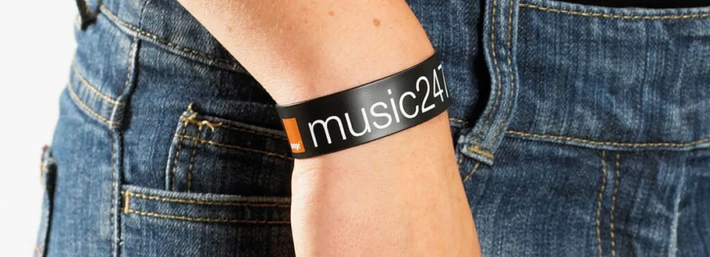 festivalarmbånd i plast