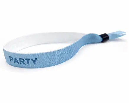 Dueblå festivalarmbånd