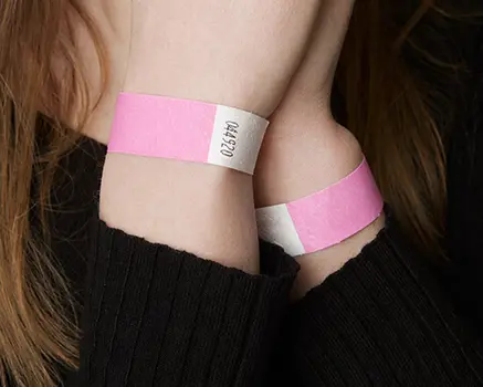 Babypink papirarmbånd