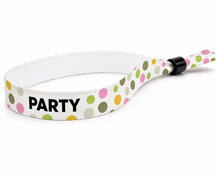 Prikket festivalarmbånd i mange farver